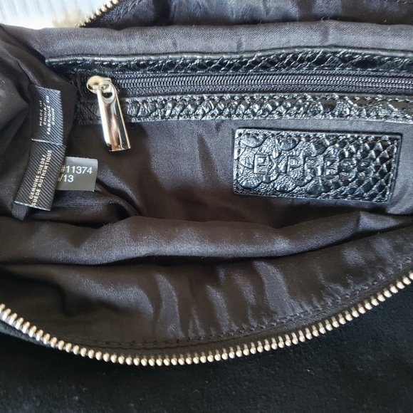 NWOT! Express Women's Large Genuine Suede Croc Design Foldeover Clutch - Picture 2 of 6